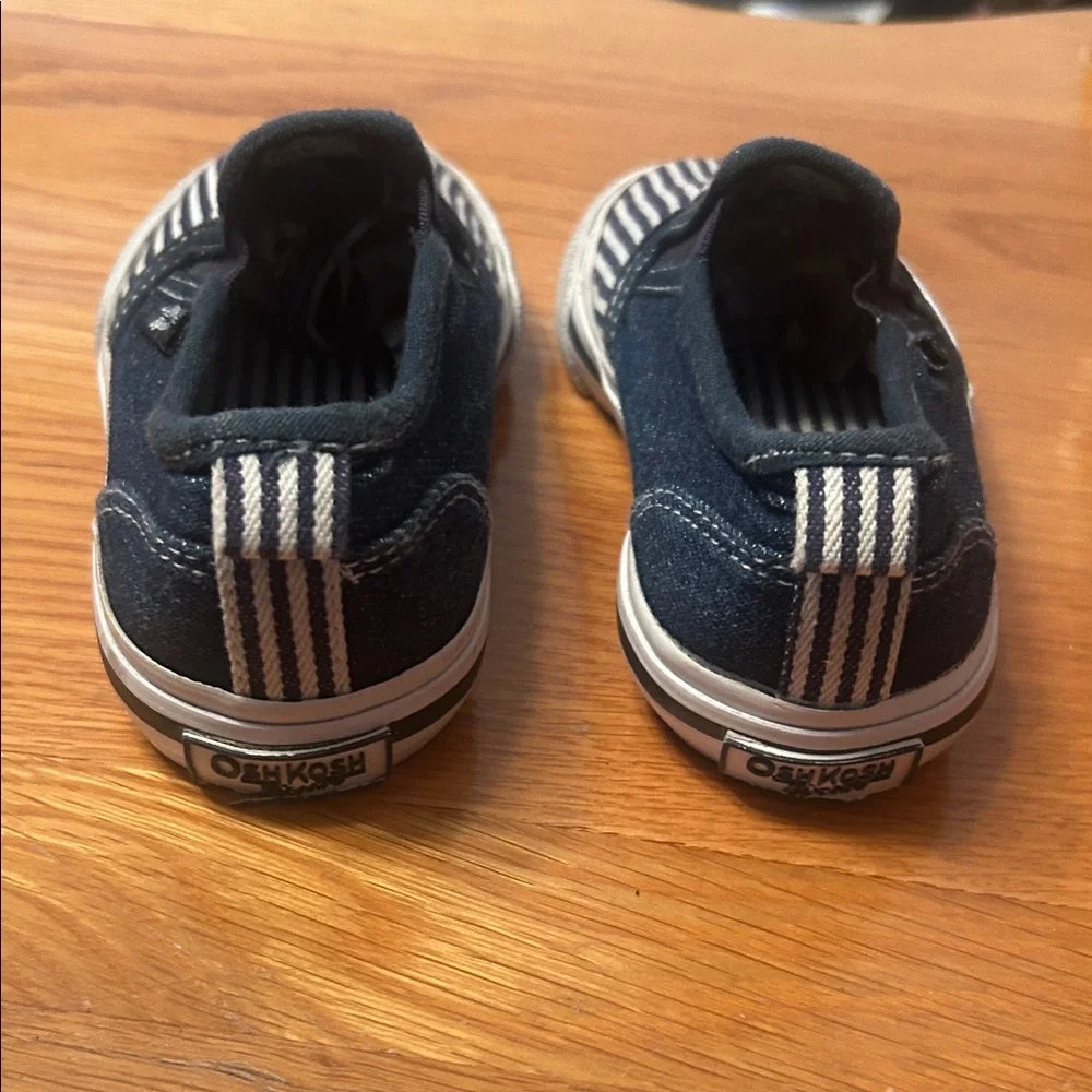 OshKosh B'gosh Navy and White Striped Kids Sneakers